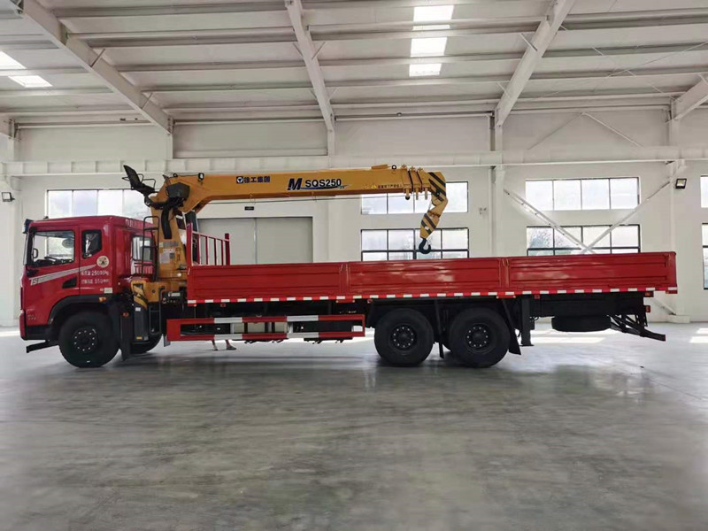 國六東風(fēng)華神T5后雙橋270馬力徐工10噸